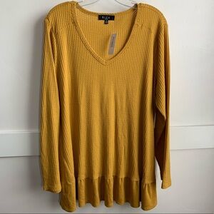 NWT DRESSBARN B.L.E.U. Mustard Thermal Long Sleeve Shirt